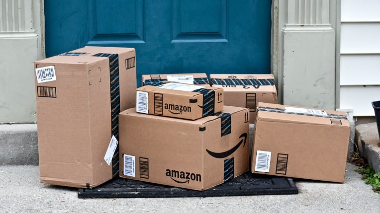 amazon-packages-in-front-of-doorstep