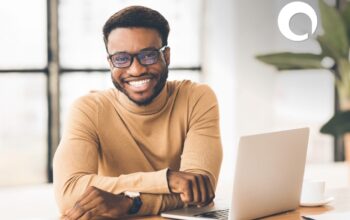 how to prompt AI for proposal writing blog header man with computer